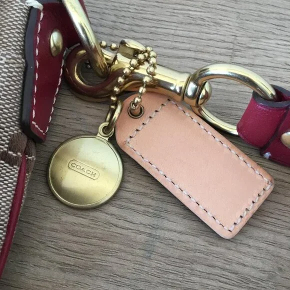 Coach Signature Shoulder Crossbody Bag Cranberry Stripe, Trim, Strap 2 Hangtags - Picture 3 of 8